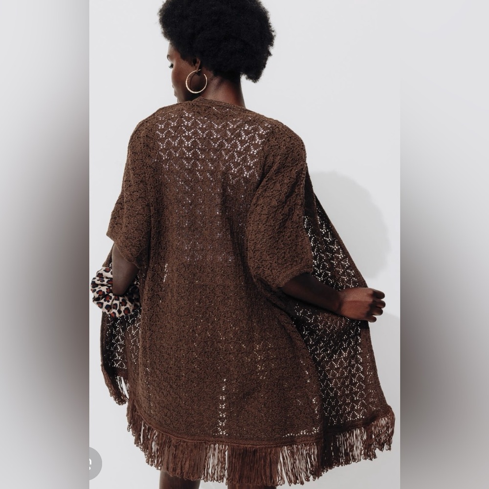 NWT Aerie Brown Crochet Fringe Open-Front Sweater One Size MSRP:$60 - Picture 2 of 7